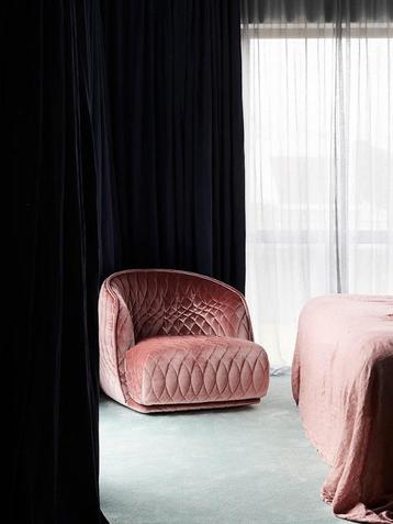 Moroso Redondo Small Armchair beschikbaar voor biedingen