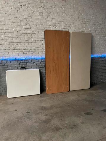 Partytafels beschikbaar voor biedingen