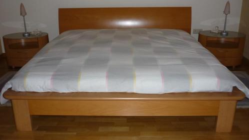 Moderne slaapkamer, bed, nachttafels en commode, Kinderen en Baby's, Kinderkamer | Commodes en Kasten, Zo goed als nieuw, Commode