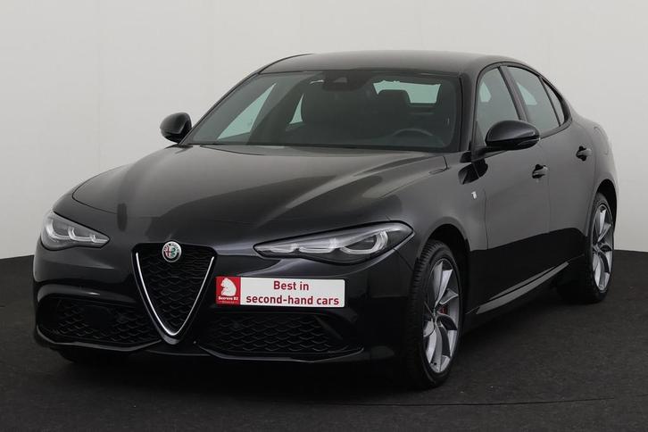 Alfa Romeo Giulia SPORT 2.0T8 Q4 SPORT 2.0T8 Q4 + A/T + GPS, Auto's, Alfa Romeo, Bedrijf, Te koop, Giulia, Achteruitrijcamera