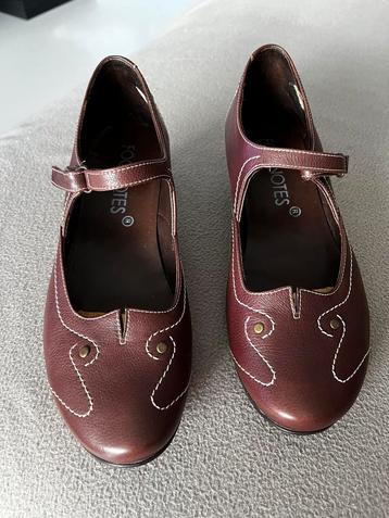 Chaussures en cuir (marron)