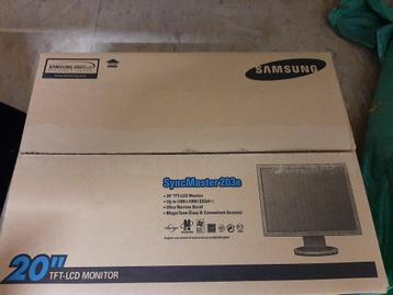 Monitor Samsung 20 Inch beschikbaar voor biedingen