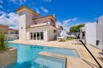 Gerenoveerde villa met een zoutwater zwembad.....Torrevieja, Torrevieja, Woonhuis, Overige, 4 kamers