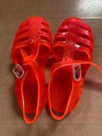 Strandsandalen maat 25