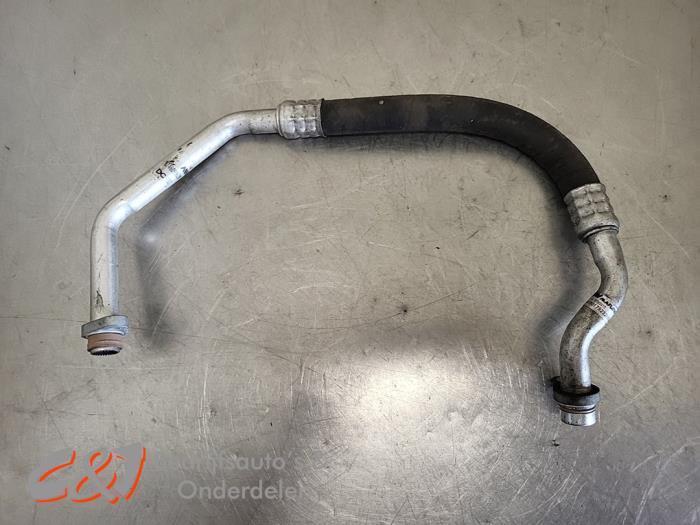 Tuyau clim d'un Mercedes Citan, Autos : Pièces & Accessoires, Autres pièces automobiles, Mercedes-Benz, Utilisé, 3 mois de garantie
