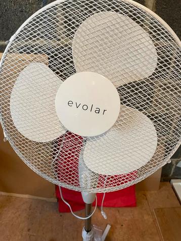 Ventilator op voet, Elektronische apparatuur, Ventilatoren, Ophalen, Zo goed als nieuw