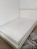 Mooi wit bedje, Huis en Inrichting, Ophalen, Wit