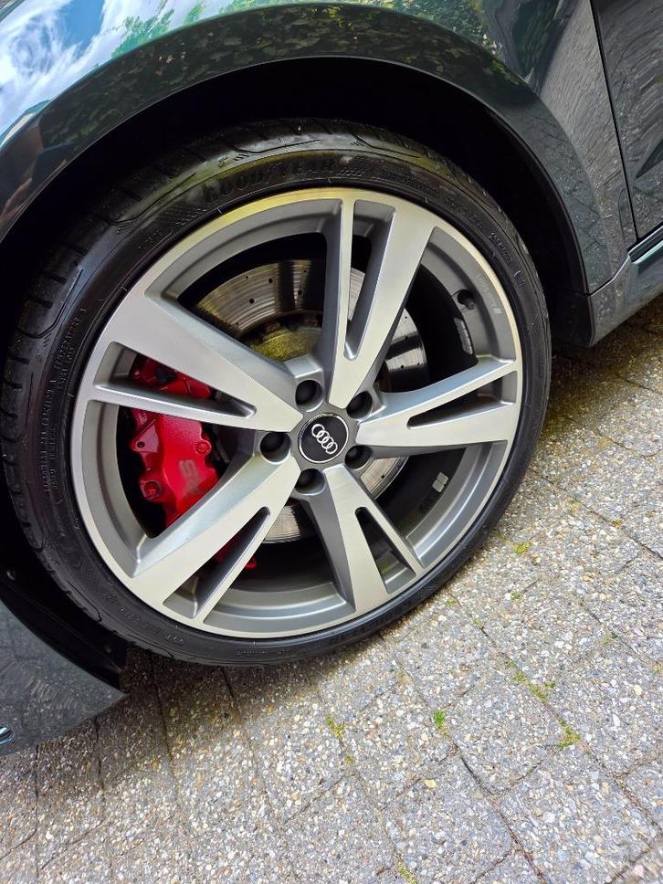 *Originele 19" blade velgen Audi RS3 met banden*, Auto-onderdelen, Banden en Velgen, Band(en), Zomerbanden, 19 inch, 255 mm, Gebruikt