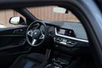BMW M135i xDrive | Storm Bay Metallic | Garantie, Autos, 1600 kg, Alcantara, 5 places, Carnet d'entretien