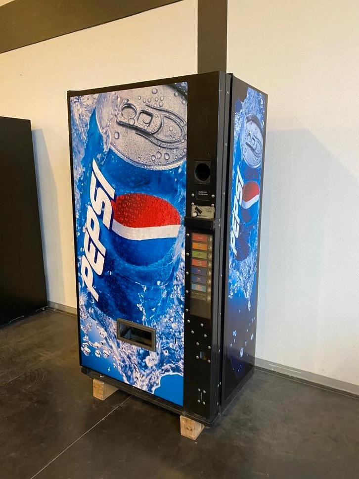 Vendo Drank Outdoor 8 selectie - Outdoor drankautomaat, Verzamelen, Automaten | Overige, Ophalen