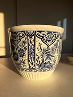 Delft bloempot, handgeschilderd, Ophalen, Zo goed als nieuw
