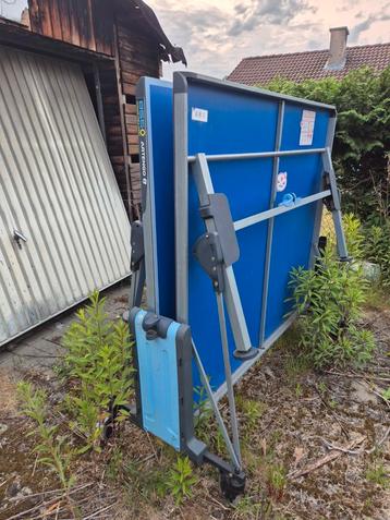 Ping pong tafel in- en outdooe beschikbaar voor biedingen