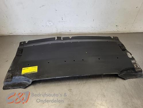Motor Beschermplaat van een Renault Trafic, Auto-onderdelen, Carrosserie, Renault, Gebruikt, 3 maanden garantie, Ophalen of Verzenden