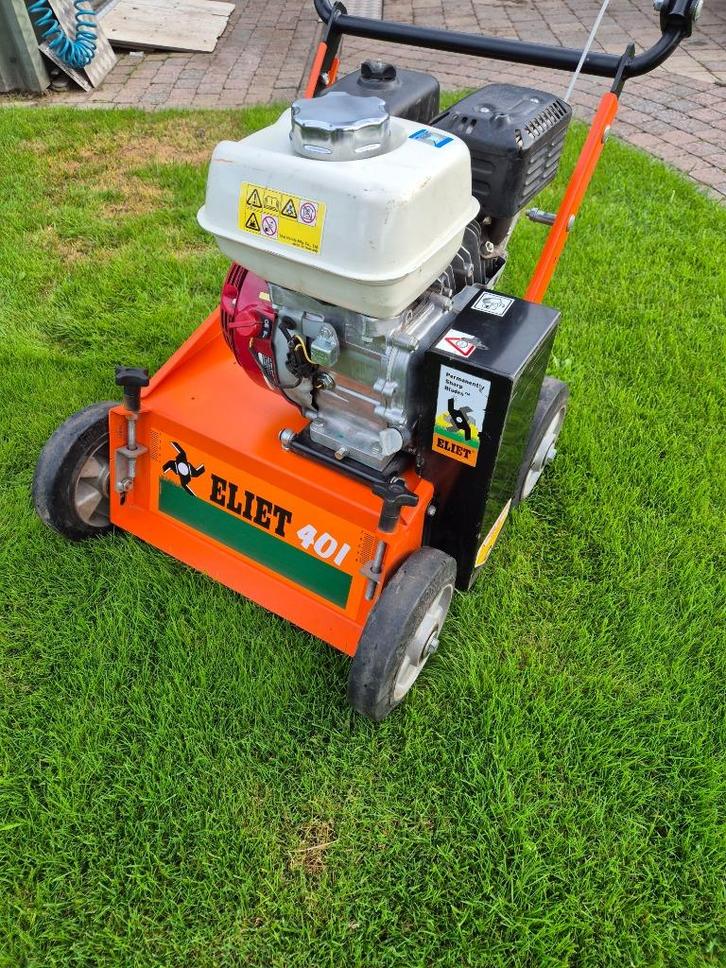 Eliet E401 verticuteermachine Honda motor, Tuin en Terras, Verticuteermachines, Zo goed als nieuw, Benzine, Ophalen