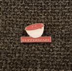 PIN - TUPPERWARE, Verzamelen, Verzenden, Gebruikt, Merk, Speldje of Pin