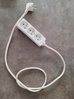 Verdeelstekker/stekkerdoos, Doe-het-zelf en Bouw, Elektriciteit en Kabels, Ophalen of Verzenden, Zo goed als nieuw