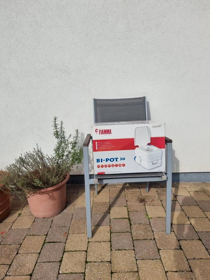 FIAMMA BI-POT 30, chemisch toilet, wit., Caravans en Kamperen, Mobilhome-accessoires, Nieuw, Ophalen