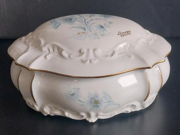 Ternet - Bonbonnière van Limoges porselein, Antiquités & Art, Antiquités | Porcelaine, Enlèvement ou Envoi