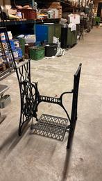 Gietijzeren onderstel singerp, Antiek en Kunst, Ophalen