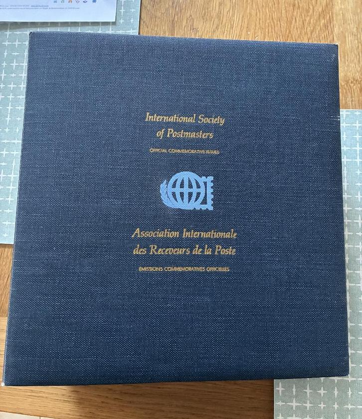 International postmasters commemor. issues 1975 1976 1977, Postzegels en Munten, Munten | Europa | Niet-Euromunten, Zilver, Ophalen of Verzenden