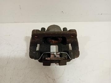REMKLAUW RECHTS VOOR BMW X3 (F25) (01-2010/12-2017), Auto-onderdelen, Gebruikt, BMW