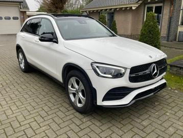 Mercedes GLC 200d 4MATIC AMG LINE PANORAMADAK COMAND LED beschikbaar voor biedingen