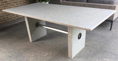 Tuintafel in graniet 1meter breed op 2 meter lang., Tuin en Terras, Tuintafels, Zo goed als nieuw, Rechthoekig, Overige materialen