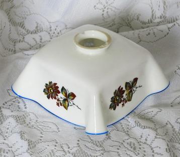 Decoratief lampenkapje beschikbaar voor biedingen