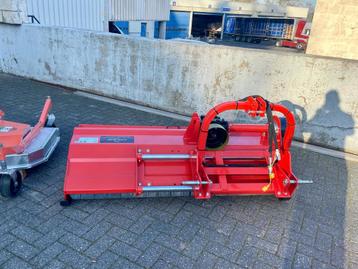 Versnipperaar op afstand van 175 cm beschikbaar voor biedingen