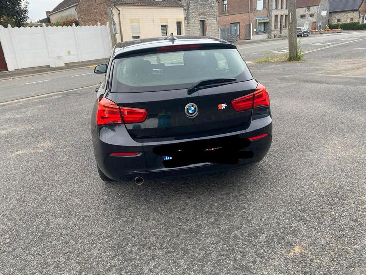 Bmw série 1 noir 2019 80 000km, Auto's, BMW, Particulier, 1 Reeks, ABS, Achteruitrijcamera, Adaptive Cruise Control, Airbags, Airconditioning