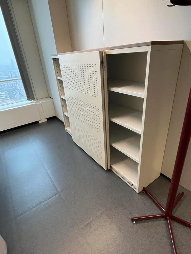 Roldeurkast voor kantoor/magazijn/kelder/garage/opslagplaats, Huis en Inrichting, Kasten | Roldeurkasten en Archiefkasten, Gebruikt