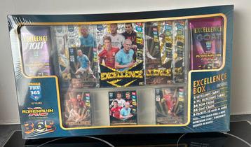 Panini fifa 365 Adrenalyn Ten years 2025 Excellence box beschikbaar voor biedingen