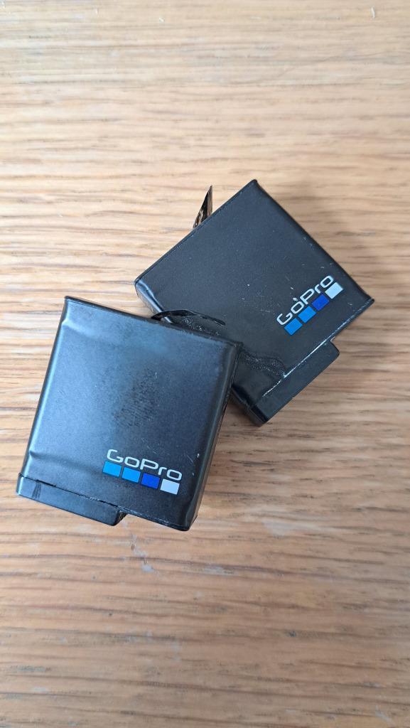 2 GOPRO batterijen (1220mAh) voor GOPRO 5-6-7-8 en 2018, Audio, Tv en Foto, Fotografie | Accu's en Batterijen, Gebruikt, Ophalen