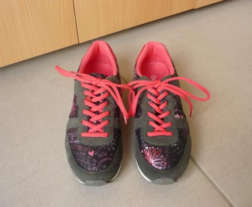Lederen grijze fuchsia roze rode Desigual sneakers Maat 38, Vêtements | Femmes, Chaussures, Sneakers et Baskets, Enlèvement ou Envoi
