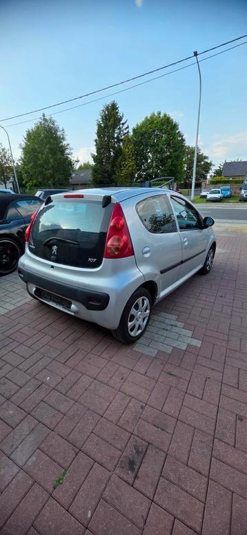 Peugeot 107 2011 essence beschikbaar voor biedingen