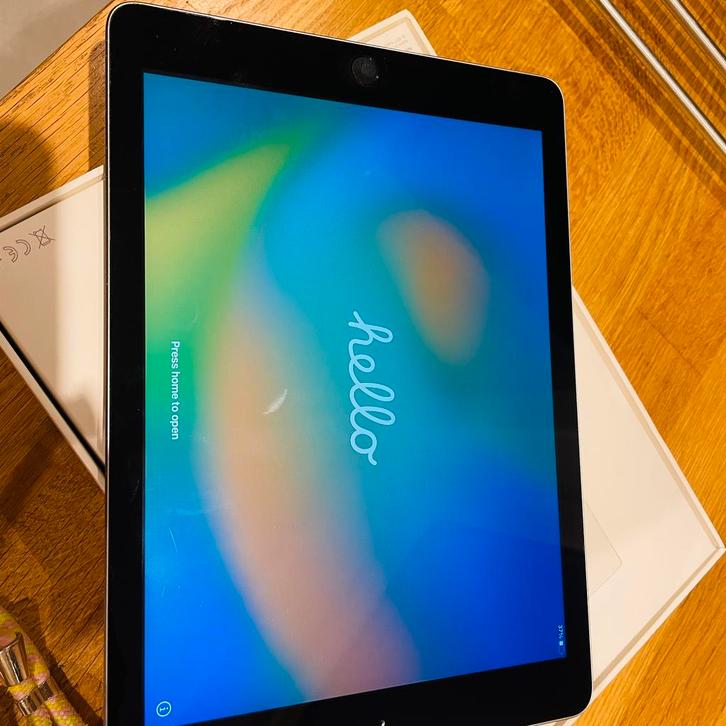 Apple iPad air 2 32 gb wifi, Computers en Software, Apple iPads, Overige modellen, Wi-Fi, 10 inch, 32 GB, Grijs, Ophalen of Verzenden