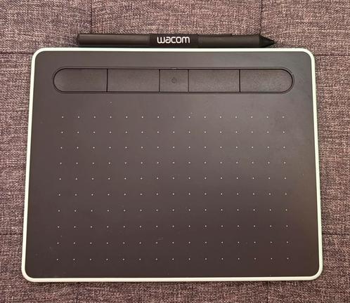Wacom Intuos Small Tekentablet, Computers en Software, Tekentablets, Zo goed als nieuw, Ophalen of Verzenden