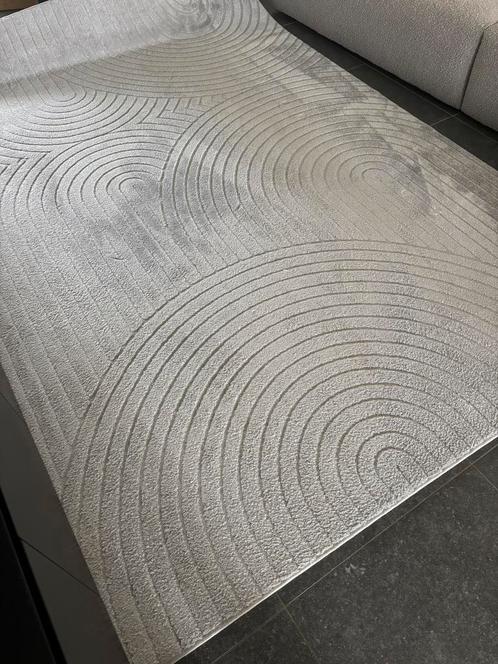 Scandinavisch design vloerkleed grijs, Huis en Inrichting, Stoffering | Tapijten en Vloerkleden, Grijs, Ophalen