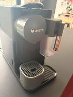 Delonghi Nespresso Latissima, Elektronische apparatuur, Koffiezetapparaten, Ophalen, Gebruikt, Koffiemachine, Koffiepads en cups