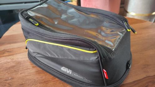 Tanktas Givi, Motoren, Accessoires | Koffers en Tassen, Zo goed als nieuw, Ophalen