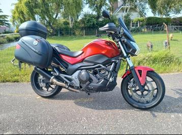 Honda NC 750 S DTC Nederlands Kenteken 34000 kilometer i.z.g beschikbaar voor biedingen