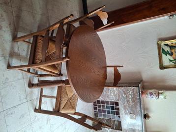 Table ronde en chene avec 4 chaises, Maison & Meubles, Tables | Tables à manger, Enlèvement ou Envoi