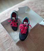 Sneakers, Enfants & Bébés, Vêtements de bébé | Chaussures & Chaussettes, Enlèvement, Comme neuf