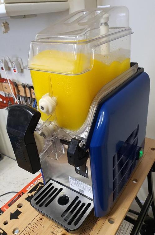 ELMECO BIG BIZ GRANITA SLUSH SLUSHPUPPY SLUSHMACHINE (5,5 l), Elektronische apparatuur, IJsmachines, Zo goed als nieuw, Zelfvriezend