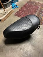 Zip custom zadel, Enlèvement, Comme neuf, Selle