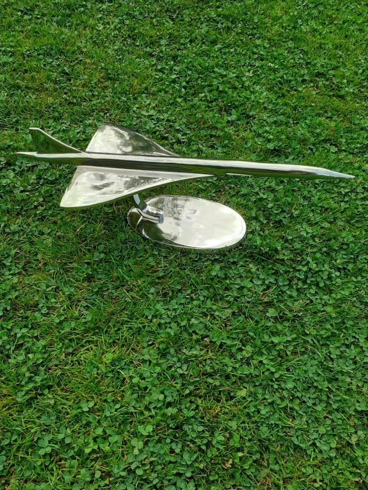 PRACHTIG CONCORDE-VLIEGTUIG GEMAAKT VAN GEGOTEN ALUMINIUM, Verzamelen, Luchtvaart en Vliegtuigspotten, Zo goed als nieuw, Schaalmodel