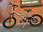 Btwin jongensfiets 16 inch, Fietsen en Brommers, Ophalen, Zo goed als nieuw, 16 inch, Handrem