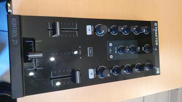 native instruments z1, Enlèvement, Comme neuf
