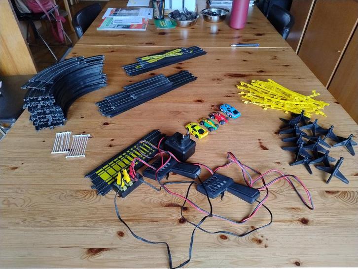 onderdelen van defecte racebaan Tyco, Kinderen en Baby's, Speelgoed | Racebanen, Gebruikt, Racebaan, Elektrisch, Tyco, Ophalen