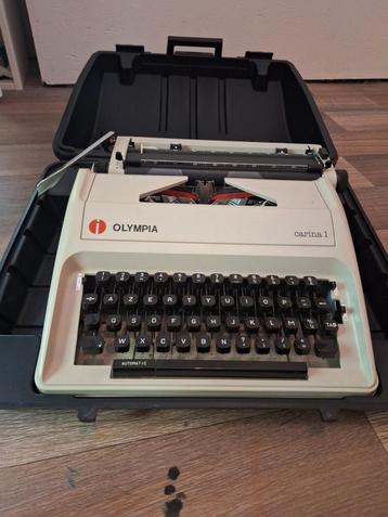 Typemachine Olympia, Enlèvement ou Envoi, Comme neuf